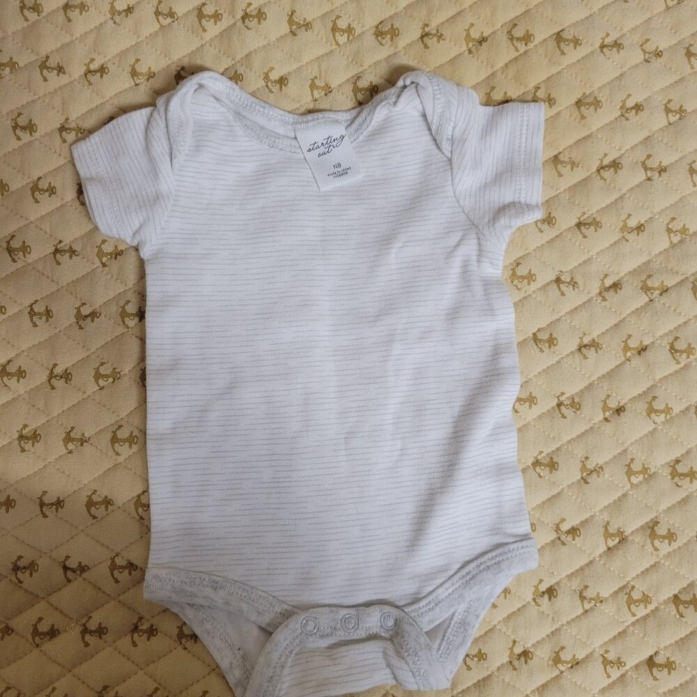 ❤️Starting Out Stripe Short Sleeve newborn onesie